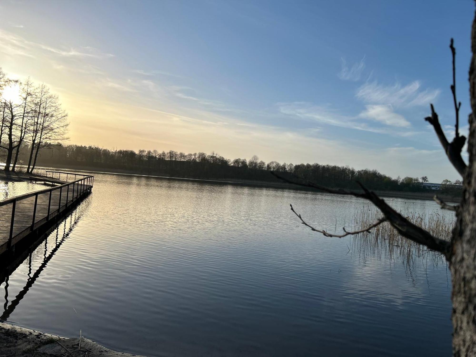 Vila Caloroczny Domek Nad Jeziorem - Balia Z Jacuzzi Balewo  Exteriér fotografie